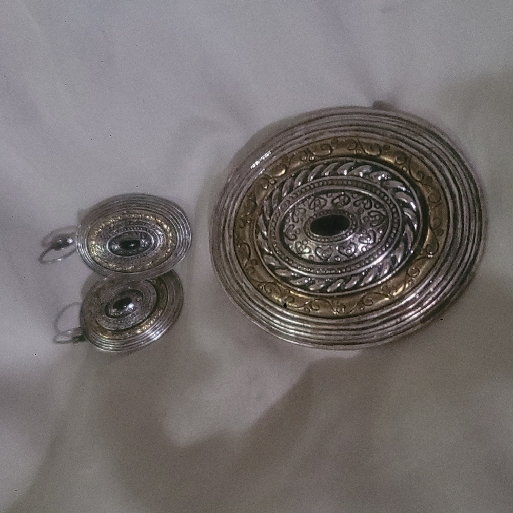 Vintage Silver and gold tone Parure pendant and earrings